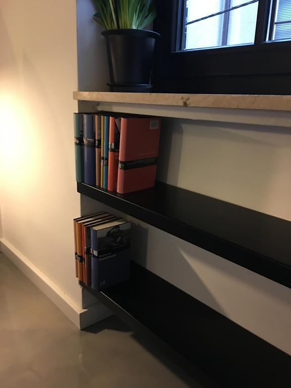 Square Rooms 8 Apartment Dusseldorf